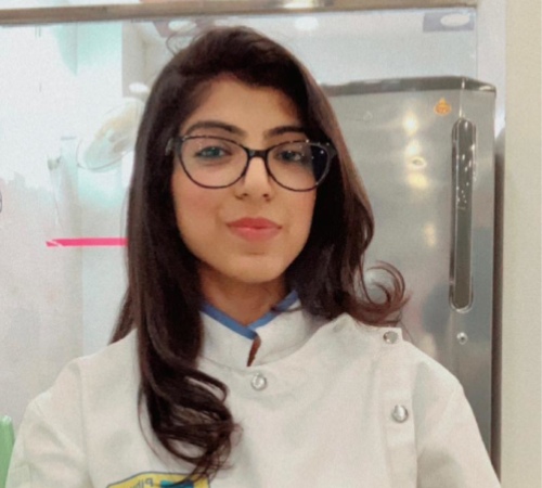Dr Neha at International Dental Implant Center
